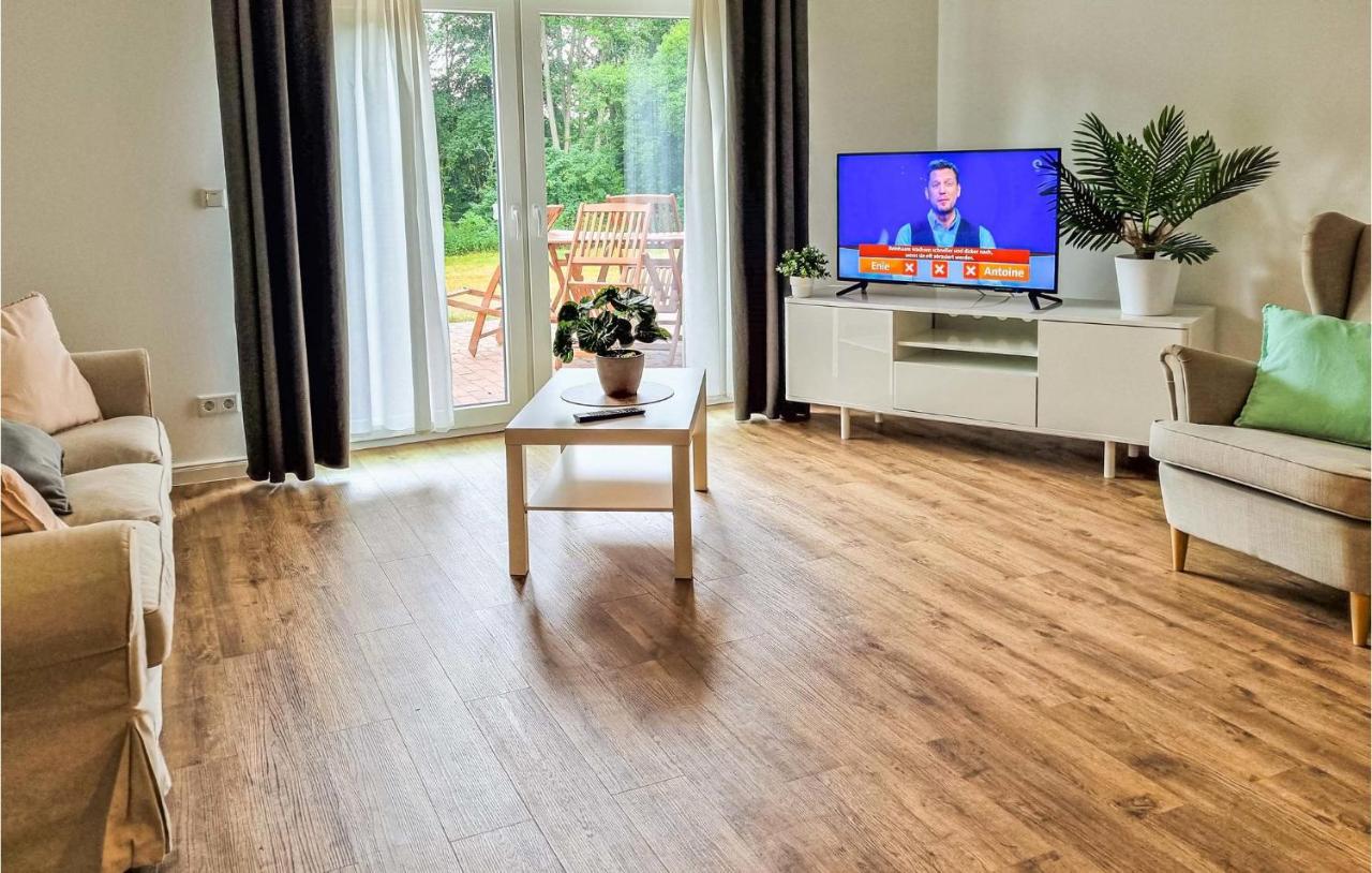 Lovely Apartment In Passow Ot Charlottenho Zahren Εξωτερικό φωτογραφία
